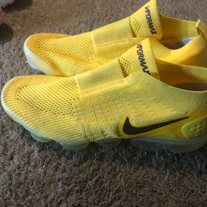 Yellow/gold Nike vapormax